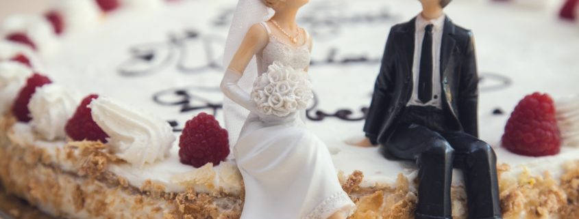 bride and groom wedding cake toppers